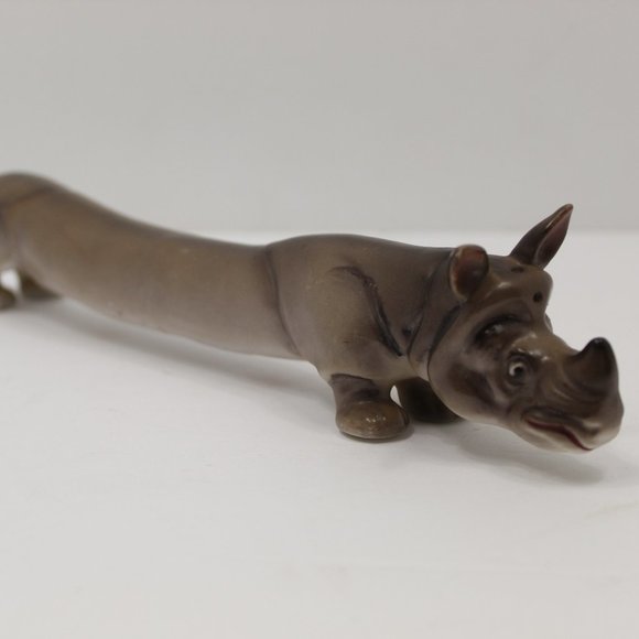 Vintage Craftsman China Japan Rhinoceros Salt & Pepper Shaker - Picture 2 of 10